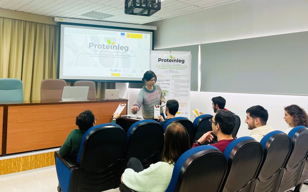 Divulgación en la Universidad de Almería del proyecto PROTEINLEG